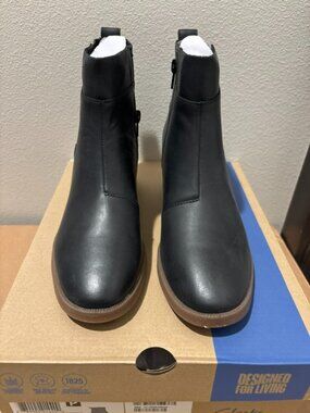 Clarks Lileigh Charm Women's Leather Ankle Boots